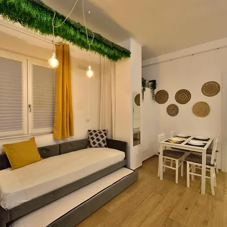 Loft - Modern House Daire Bari