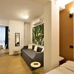 דירה Loft - Modern House *