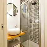 Loft - Modern House דירה בארי