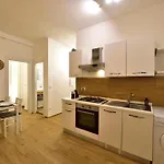 Loft - Modern House דירה