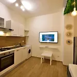 Loft - Modern House דירה