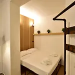 Loft - Modern House בארי