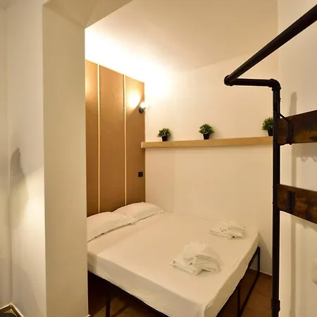 Loft - Modern House Bari